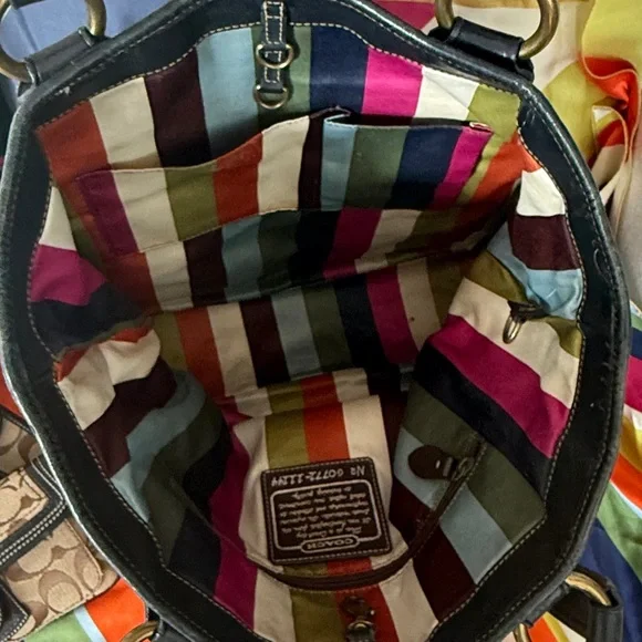 Coach Legacy Signature Gigi Tote, wristlet, flap turnlock wallet, 3-piece Set - Picture 12 of 12